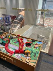 -奈尔宝家庭中心·亲子餐厅(华采天地店)