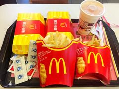 -麦当劳(南京路2店)