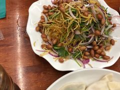 -东北四季饺子王(华山路店)