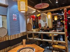 大堂-锅来乐地锅鸡(安亭店)