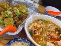 -二钢串叔麻辣烫(华龙大厦店)