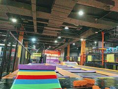 -Tenker Club弹刻极限主题公园 · 蹦床 · 团建 · 生日派对(大关店)
