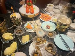 -半岛翡丽海鲜自助餐厅(观风亭店)