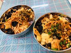 -红鼻子桂林米粉(金唐新光界店)