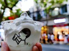 -喜茶(上海打浦桥日月光gelato lab+店)