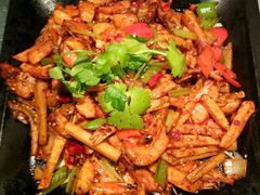 -炭舍干锅·烤鱼(扬名广场店)