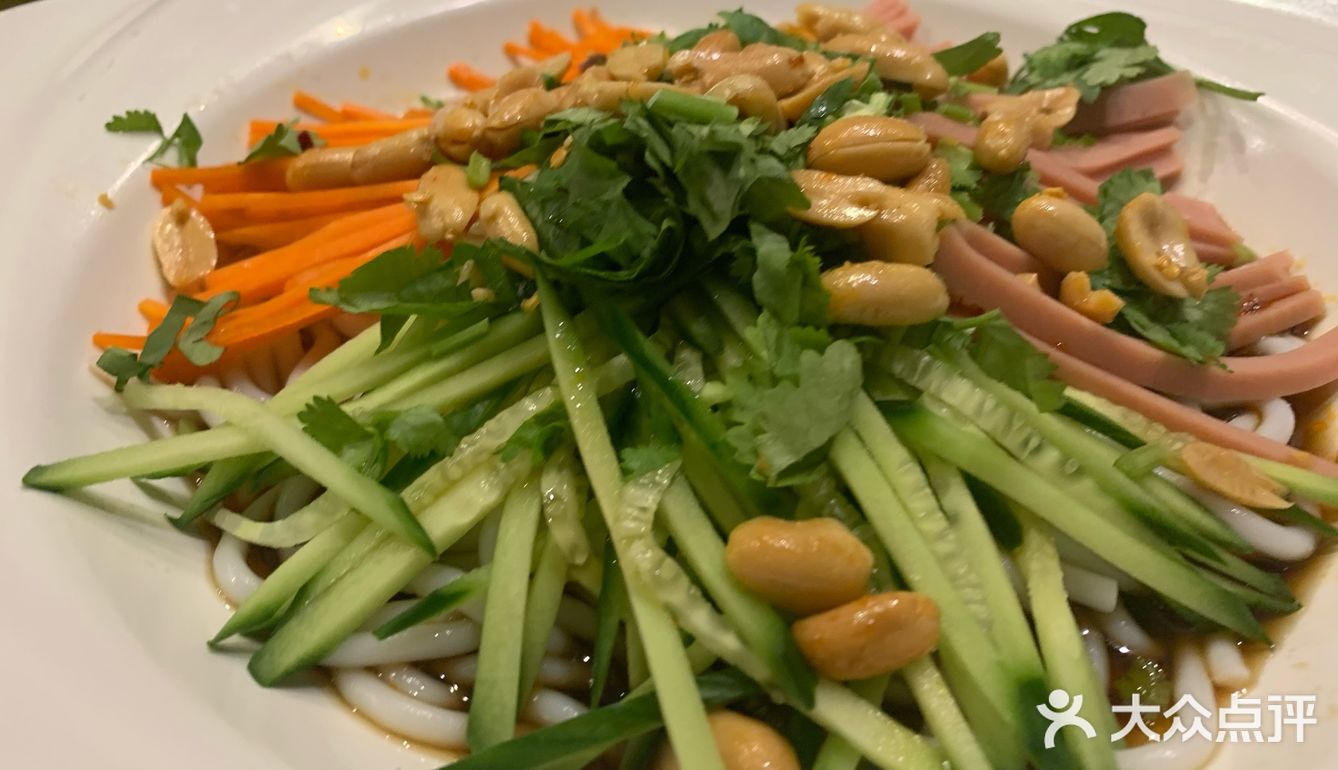 结果大家都赞不绝口带牛油果类的也都很好吃