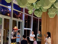 -水桶王国主题餐厅·聚会·生日派对·亲子活动·家庭套餐(亚龙湾希尔顿店)