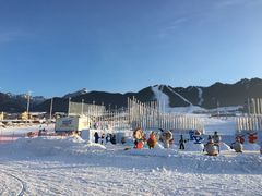 -丝绸之路山地度假区滑雪场