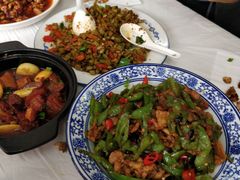 酸豆角炒肉末-新新湘菜馆(新中街二条店)