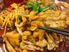 肥肠牛蛙砂锅-马头巷·食景园(苏州总店)