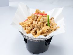 咸蛋黄焗菌菇-周渝食惦·酸菜鱼精致川菜(横岗店)