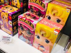 -泡泡玛特POPMART(上海环球港店)