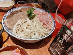 -周小明火锅(黑金冠社区店)