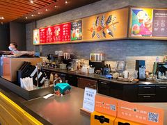 -星巴克臻选(周浦万达店)