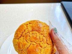 菠萝包-香港新发烧腊茶餐厅(书城店)
