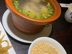 -小菜园新徽菜(镇江丹阳吾悦店)