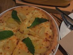 爆果肉榴梿比萨-乐凯撒披萨(正佳广场店)