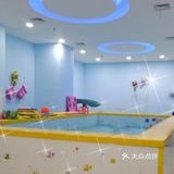 一起去瑞尼宝游泳呗