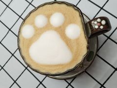 -海边的猫和咖啡馆