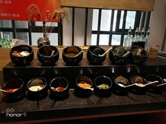 自助调料区-贰重天冰煮羊自助火锅(东坝店)