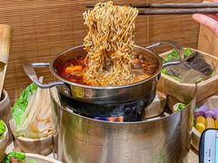 -独食火锅·半米屋台(直营总店)