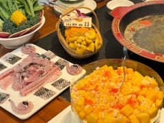 -景明轩•养生酸汤鱼火锅 云贵鲜菌 现舂野果酸汤(王寨小区店)