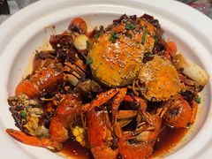-肥肥虾庄·金牌油焖大虾(汉街SKP店)