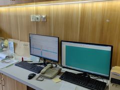 -上海仁爱医院口腔科 · 种植