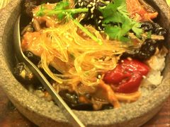 韩式翅烧猪颈肉石锅饭-和平馆·地道港澳茶餐厅(西门口店)