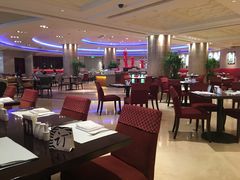 -咖啡苑自助餐厅·中国大饭店