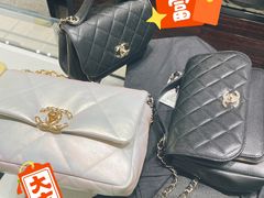 -CHANEL(恒隆广场店)