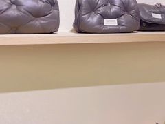 -斯普瑞斯奥特莱斯