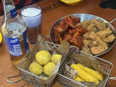 -BHC炸鸡(明洞总店)