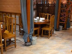 -东来菜馆•手抓海鲜家常菜•海鲜锅贴(鸽子窝店)