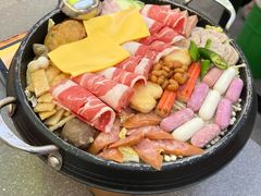 -豚妈妈汤饭·部队锅(南京东路店)