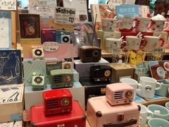 -猫的天空之城概念书店(杭州南宋御街店)