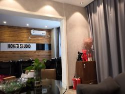 -BOF HAIR BY HONTO