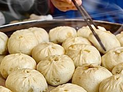 -李与白包子铺(桐梓林店)
