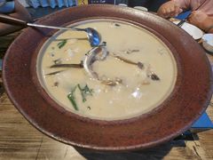 -香山湖家家宴(中山陵店)