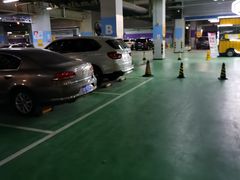 -国瑞城·停车场