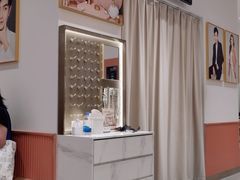 -海马体照相馆(万菱汇店)