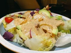 牛油果大虾沙拉-JUKEBOX玖部音乐餐厅(华侨城店)