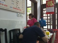 -陀块头面馆(梅岭南路店)
