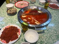 -肖婷姐大铁锅重庆火锅(南湖店)