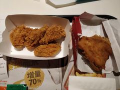 -肯德基(东安路站店)