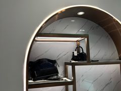 -聚云奢二手奢侈品黄金手表包包回收·中古店(上海店)