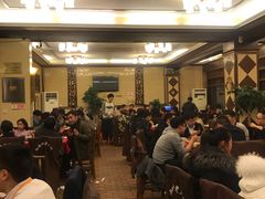-山城年华老火锅(玉林店)