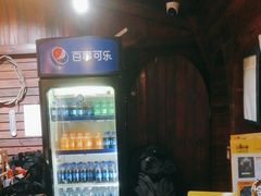 -YOGO优果密室逃脱(新佳丽广场店)