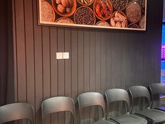 等位区-香辣会·老牌川菜(骏豪店)